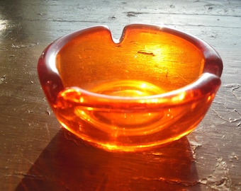 Vintage Viking Glass Amberina Orange Ashtray