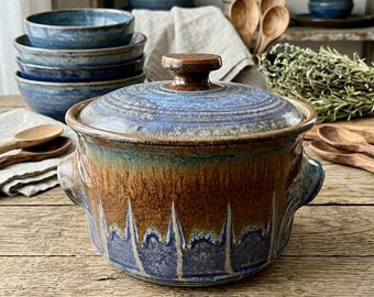 Vintage Studio Keramik Auflaufform mit Deckel – Signiert Robbedo – Mid-Century Modern Blau & Braun Tropfglasur Steinzeug – Große Deckelschüssel