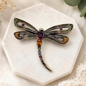 Vintage Monet Emaille Libellen Brosche - Multicolor Strass Juwel Ton Insekt Pin, Gold Tone Whimsical Natur Statement Schmuck