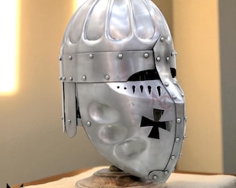 14-Gauge Hand and Forged  Steel Crusader Helmet: SCA LARP Cosplay