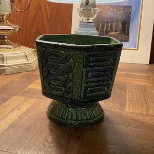 Macetero vintage de cerámica Bay Keramik de Alemania Occidental, jarrón con pedestal verde de 1405, MCM