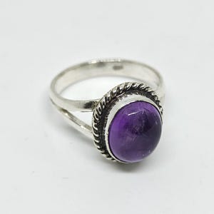 silver amethyst ring, simple silver ring, silver stacking ring, vintage silver ring, silver jewelry, artisan silver ring, amethyst jewelry.