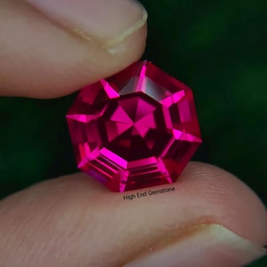 Rubis de laboratoire rose-rouge taillé avec précision, 5,00 ct, pierre précieuse non montée, rubis octogonal créé en laboratoire, corindon synthétique facetté pour bague ou pendentif.