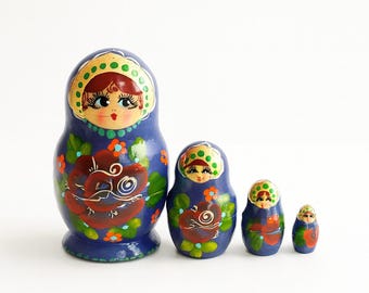 Vintage Hand-Painted Russian Nesting Dolls – Set of 4, Folk Art Decor