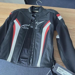 Alpinestars Racing Motorbike Cowhide Leather Jacket CE Armors MotoGP New Alpinestars Motorcycle Biker Jacket-Riding Gear