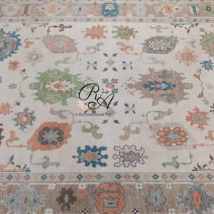 Hand-Knotted Wool Oushak Rug: Colorful Turkish Vintage Style