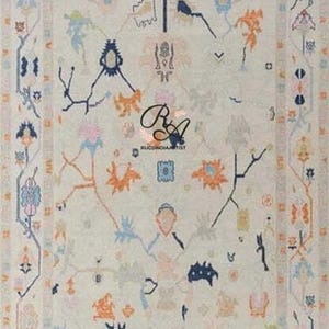 Hand-Knotted Oushak Wool Rug: Pastel Abstract Turkish Carpet, 5x8