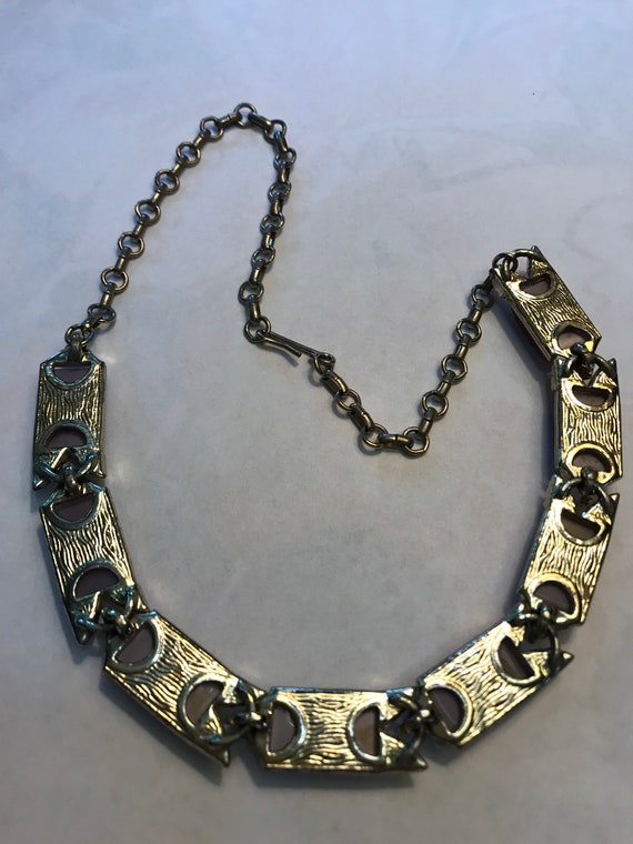 Coro-Style Vintage Necklace - image 4