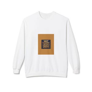 Way Maker mittelschweres Fleece Rundhals-Sweatshirt | Inspirierendes Geschenk, gemütlicher Pullover, auf dem Glauben basierendes Kleid, christliches Sweatshirt, Bibel und eine sehr schöne Arbeit.