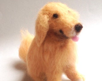 Custom needlefelted golden retriever figurine or ornament based on your photos