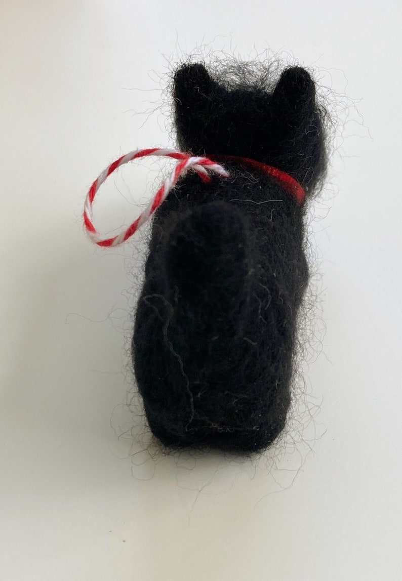 Scottish terrier ornament figurine, needlefelted Scottie, Valentines Day gift image 8