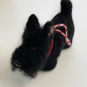 Scottish terrier ornament figurine, needlefelted Scottie, Valentines Day gift image 9