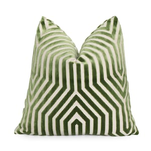 Schumacher Vanderbilt Lettuce Pillow cover, 18" 20", 22", 24", 26" or Lumbar Zippered Pillowcase, Velvet Cushion, Green Velvet Pillow