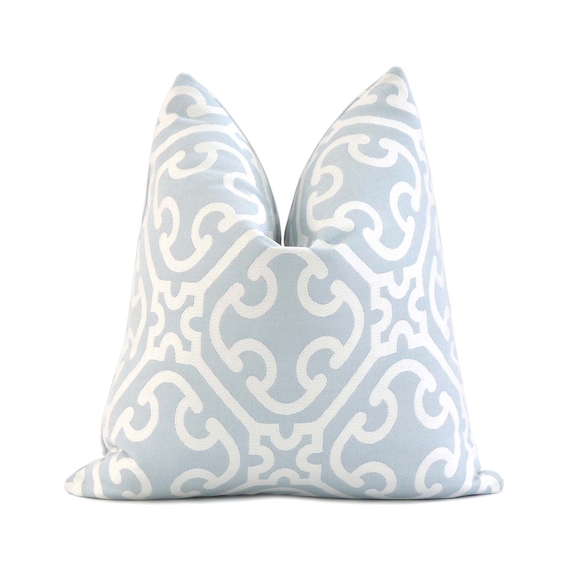 Chinoiserie Asian Scenic Thibaut Throw Pillow in Blue and Green - Chloe &  Olive