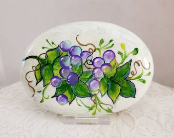 Painted Rock Art, hand painted grapes on Natural Rock, handmade rock gifts, gift ideas, garden rock decor, lifelike grape art, gifts for her