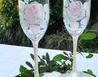 Painted Champagne Flute Wedding or Anniversary Glass Set of 2, White Satin Glasses with Roses and Pearls, Gifts for Weddings, gift for Bride