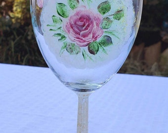 Painted Rose and Lace Wine Glass, Romantic Personalized Hand painted Glass, Painted LOVE YOU champagne wine glass, gifts for her, Bride gift