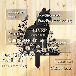 Puede incluir: Estaca de jard&iacute;n con silueta de gato de metal negro con el nombre "OLIVER" y las fechas "2016-2025". La estaca presenta detalles florales y vegetales, y el texto "Ligero pero resistente" y "Acero de calidad superior".