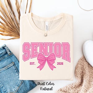 Trendy Senior 2026 Shirt Back to School Senior Year Graduation Class of 2026 Preppy Bow Tee