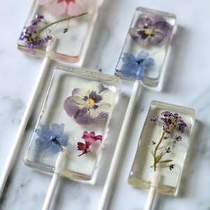 Rectangle Pressed Flower Lollipop - 2 Sizes - Bridal CandyParty Favors - Sweet Flower Treats For Epic Events - Unique Candy Gift For Lover