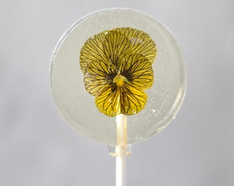 Viola Pansy Lollipops - Edible Flower Lollipops - Bridal Shower Party Favors - Flower Theme Event - Edible Flower Candy - 8 PCS