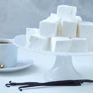 Vanilla Bean Marshmallows-Gourmet Foodie Gift -Marshmallow Lovers Treat- Marshmallows for S&#39;mores Camping Sweet Treat-Hot Chocolate 20-35 PC