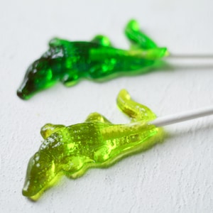 Crocodile Lollipop: Reptile Zoo Party Favors (8 PCS)