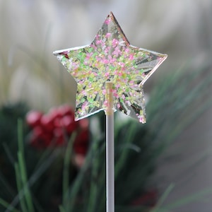Sparkle Star Lollipops: Pink & Green Christmas Candy - Holiday Treats - 8 PCS