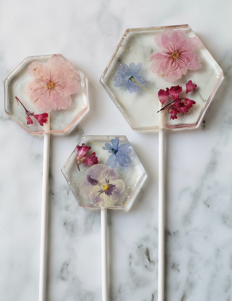 Hexagon Pressed Flower Lollipop Unique Shape Lollipops for Bridal Showers Sweet Floral Gift For Girlfriend Spring Party Hostess Gift image 8
