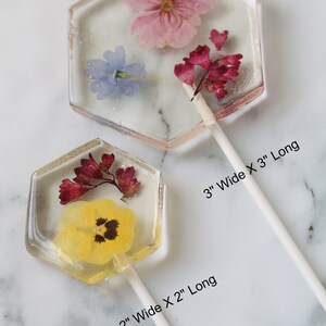 Hexagon Pressed Flower Lollipop Unique Shape Lollipops for Bridal Showers Sweet Floral Gift For Girlfriend Spring Party Hostess Gift image 3