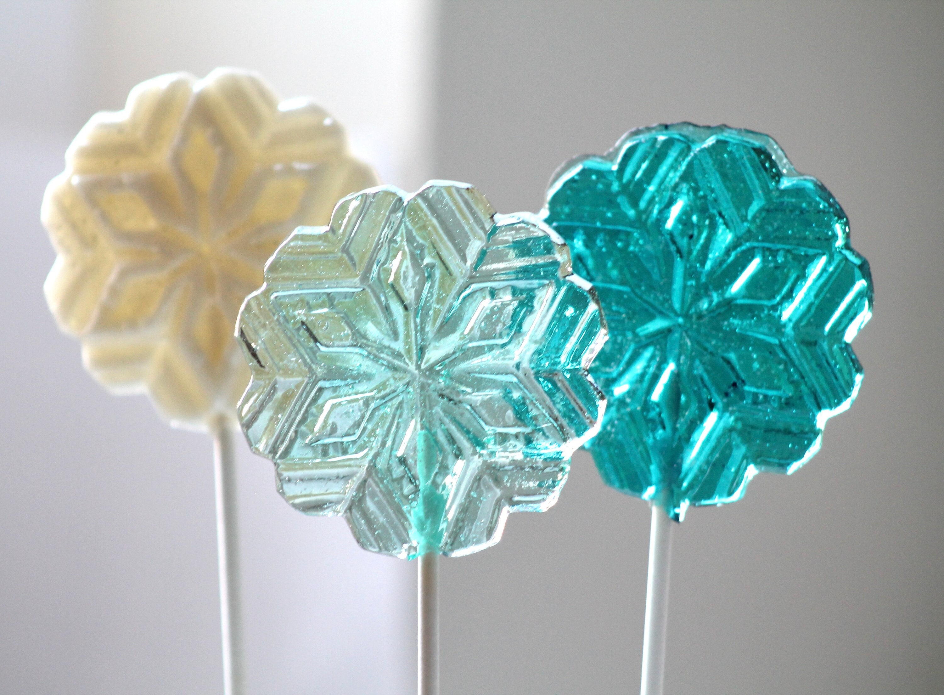 Snowflake Lollipop Candy Mold - Christmas Chocolate Mold For 2 3/4" Treats
