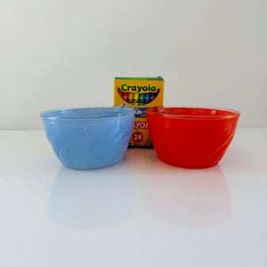 MCM Sue Bee Honey Swirl Glass Bowls, Red (Burnt Orange) or Jadeite, Glass Swirl Bowls