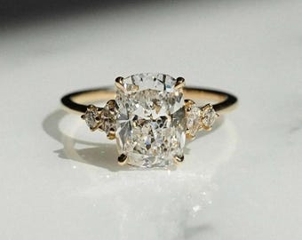 2.50 CT Elongated Cushion Cut Moissanite Engagement Ring | Promise Ring For Her | Anniversary Ring | Wedding Ring |
