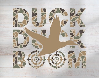 Duck Duck Boom PNG | Sjöfågeljakt Camo Clipart | Flygande gräsand Silhuett Design | Sublimering PNG Digital Nedladdning