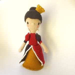 Queen of hearts, Crochet Pattern/Amigurumi