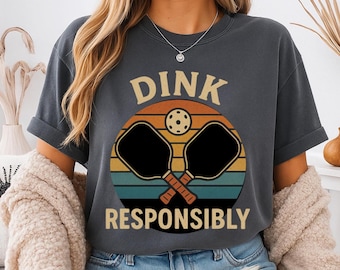 Dink Responsribly Pickleball Shirt, Lustiges Pickleball T-Shirt, Retro Pickleball T-Shirt, Pickleball Geschenk für Männer Frauen