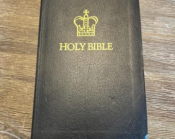 HOLY BIBLE King James KJV Tyndale Black Red Letter Concordance 1984