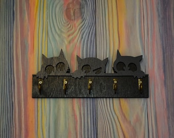 Handmade Wooden Cat Key Holder: Rustic Wall Mounted Organizer
