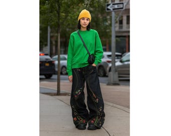 Embroidered Floral Wide Leg Jeans: Y2K High-Rise Denim Trousers