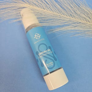 Face Serum with Hyaluronic Acid Complex & Tamarind, Hydrating Skincare for Daily Use