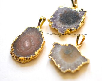 Stalactite Amethyst Slice Stalactite Druzy Pendant, 24k Gold Electroplate, 31x23mm