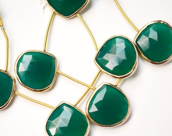 Large Green Onyx Briolettes - 18k Gold Vermeil Bezel - Faceted Heart Shape Teardrop - Onyx Beads - 19 to 20mm - One Bead