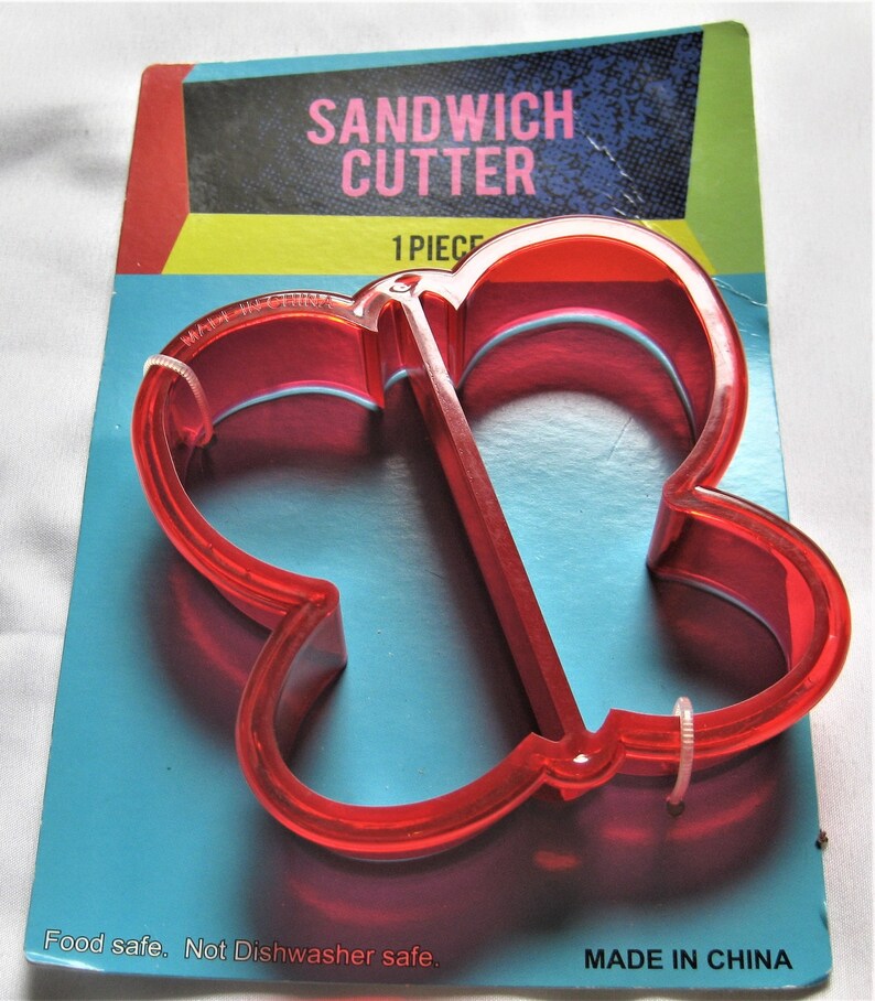 SandwichCookie Cutter Butterfly Red Plastic 4