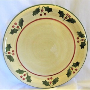Platter/Chop Plate Round 14 1/4&quot; Victorian Holly