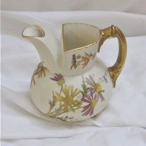 Pitcher Porcelain Royal Worcester RD No. 144100 1438 4.75&quot;