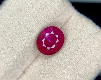 Natural Ruby Gemstone 2.00 ct, Untreated / Unheated