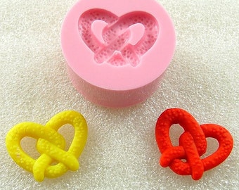 Tiny Pretzel Kawaii  Mold/Mould 16mm Flexible Silicone Resin Mold Polymer Clay Scrapbooking Mould   (103)