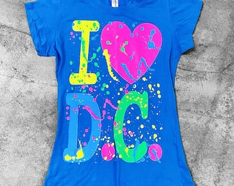 00s 2000s Scene Queen Emo DC Tee Sz S/M