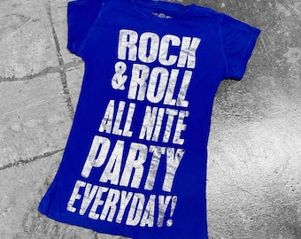Y2K 2007 Kiss Scene Emo Rock and Roll Tee Sz XS/S