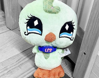 00s 2007 Hasbro Scene Emo Littlest Pet Shop Green Bird Plush